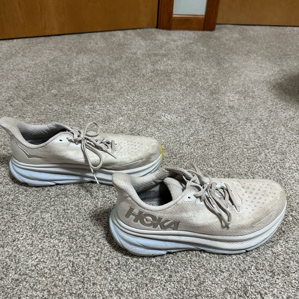 Hoka Neutral Light Beige/Off-White Running Shoes